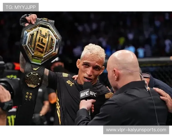 UFC怒砸对手终结比赛：逆境中的爆发力量